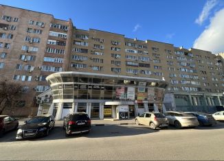 Продается торговая площадь, 758.8 м2, Волжский, улица Мира, 30