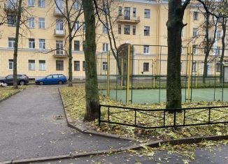 Продаю двухкомнатную квартиру, 72 м2, Кронштадт, Пролетарская улица, 18