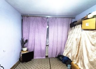 Продается трехкомнатная квартира, 50.4 м2, Пермский край, улица Пятилетки, 69