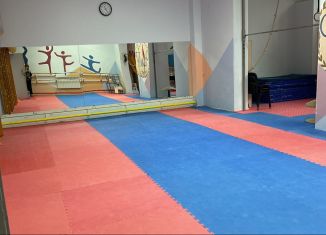 Сдается помещение свободного назначения, 100 м2, Махачкала, проспект Имама Шамиля, 45, Ленинский район