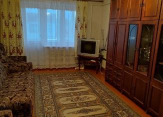 Продам двухкомнатную квартиру, 57 м2, Севск, улица Салтыкова-Щедрина