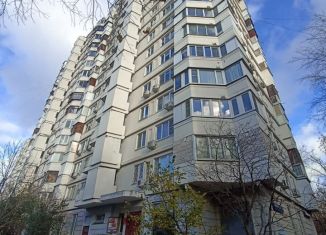 Продаю 2-комнатную квартиру, 56 м2, Москва, метро Сходненская, улица Вилиса Лациса, 5к1