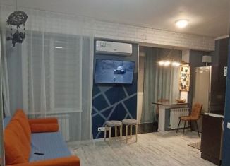 Квартира в аренду студия, 30 м2, Сочи, Верхнеизвестинская улица, 26, микрорайон Энергетик-Изумруд