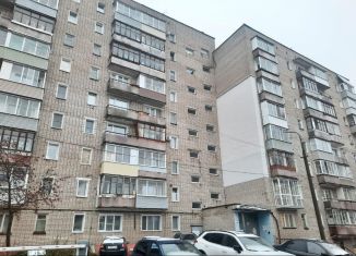 Продается 1-ком. квартира, 27.9 м2, Киров, улица Лепсе, 42