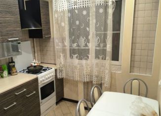 Сдается в аренду 3-ком. квартира, 58 м2, Коломна, улица Гагарина, 17