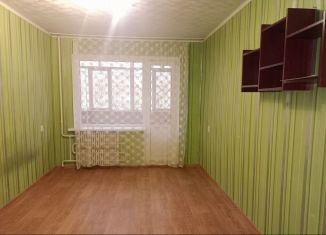 Продается 1-комнатная квартира, 37 м2, Брянская область, улица Гончарова, 63