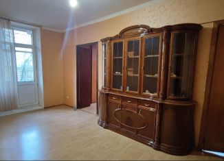 Продаю 3-ком. квартиру, 71 м2, Москва, ЗАО, Большая Филёвская улица, 27к3