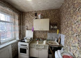 Продам 2-комнатную квартиру, 45.1 м2, Новгородская область, улица Физкультуры, 32