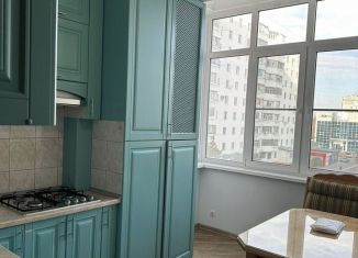 Аренда 2-ком. квартиры, 50 м2, Карачаево-Черкесия, улица Космонавтов, 41А