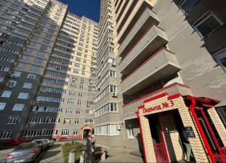 Продается 3-ком. квартира, 83 м2, Ростов-на-Дону, проспект 40-летия Победы, 63/17с3, ЖК Сокол Град