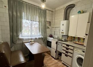 Сдача в аренду 3-ком. квартиры, 45 м2, Ростовская область, улица Луначарского