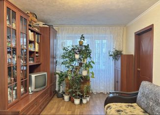 Продается 2-ком. квартира, 43 м2, Йошкар-Ола, Красноармейская улица, 84