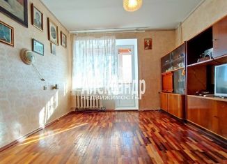 Продам 2-ком. квартиру, 51 м2, Санкт-Петербург, улица Нахимова, 3к3, метро Зенит