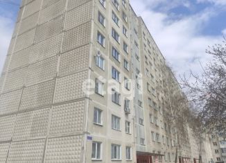 Продаю трехкомнатную квартиру, 66 м2, Сосновоборск, улица Ленинского Комсомола, 31