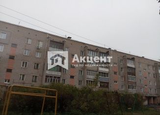 Продам 1-ком. квартиру, 33 м2, Ивановская область, 3-я Петрозаводская улица, 1