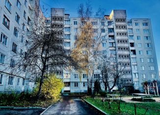 Продается 3-ком. квартира, 70 м2, Тверь, улица Фадеева, 8