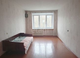 Продам 3-ком. квартиру, 58 м2, Киров, улица Некрасова, 40