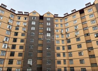 Продаю трехкомнатную квартиру, 130 м2, Дагестан, Магарамкентская улица, 40