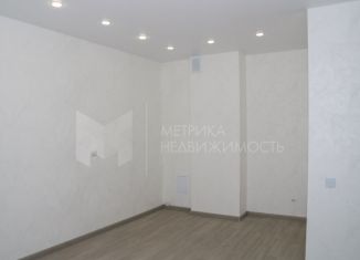 Продается 1-ком. квартира, 37 м2, Тюмень, улица Николая Глебова, 3, Калининский округ