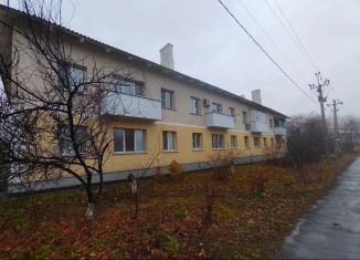 Продается 3-комнатная квартира, 57.4 м2, Алексеевка, улица Павла Ющенко, 120