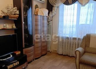 Продам трехкомнатную квартиру, 63 м2, Энгельс, Студенческая улица, 187