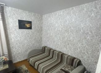 Сдается 1-ком. квартира, 40 м2, Усолье-Сибирское, улица Энгельса, 25