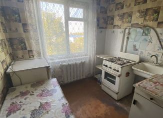 Продам 2-комнатную квартиру, 48 м2, Донской, Западная улица, 13