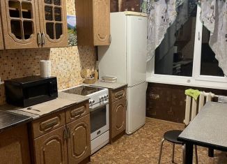 Сдам 1-ком. квартиру, 37.9 м2, Петропавловск-Камчатский, улица Академика Курчатова, 5