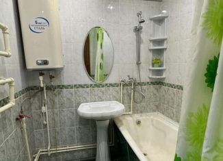 Продается трехкомнатная квартира, 58 м2, Татарстан, 19-й комплекс, 6