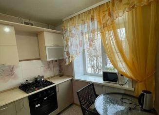 Сдается 1-ком. квартира, 30 м2, Забайкальский край, улица Токмакова, 10