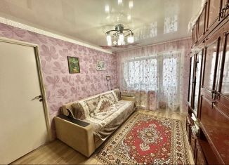 Продам трехкомнатную квартиру, 51 м2, Киров, улица Ленина, 174