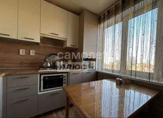 Продается 3-ком. квартира, 49.2 м2, Астрахань, улица Софьи Перовской, 101к10, Кировский район