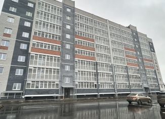 Продаю 1-комнатную квартиру, 33 м2, Татарстан, улица Комаровка, 7