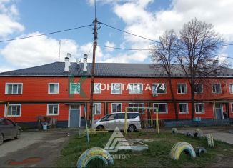 Продам 3-комнатную квартиру, 52 м2, село Еткуль, улица Кирова, 34