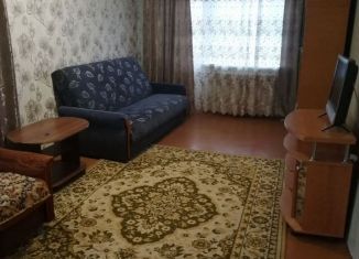 2-ком. квартира в аренду, 42 м2, Ефремов, Садовая улица, 95