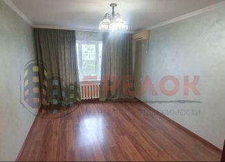 Продается трехкомнатная квартира, 70 м2, Ростов-на-Дону, Советский район, проспект Стачки, 212