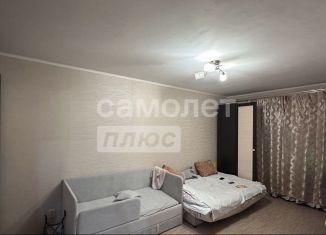 Продается трехкомнатная квартира, 60.6 м2, Курск, проспект Кулакова, 25