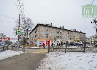 Продам 3-ком. квартиру, 74 м2, Хабаровск, улица Ленина, 74