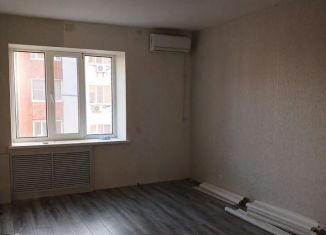 Продается 2-комнатная квартира, 75 м2, Волгоград, улица Льва Толстого, 5, Советский район