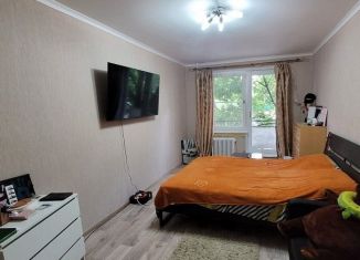 Продается 3-ком. квартира, 64 м2, Чехов, улица Чехова, 6А