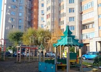 Сдам 3-комнатную квартиру, 109.1 м2, Абакан, проспект Дружбы Народов, 29