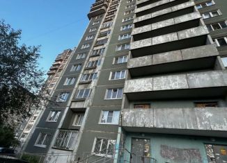 Продам 1-комнатную квартиру, 38.7 м2, Екатеринбург, улица Бебеля, 110, метро Динамо