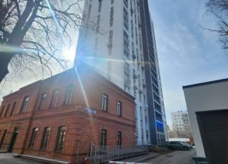 Продаю трехкомнатную квартиру, 82.3 м2, Уфа, Кировский район, Кустарная улица, 19