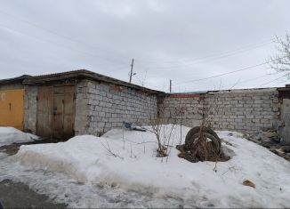 Продам гараж, 30 м2, Свердловская область, улица Александра Матросова, 1В