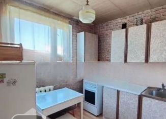 Продам 3-ком. квартиру, 54 м2, Дзержинский, Томилинская улица, 18