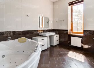 Продаю дом, 800 м2, деревня Захарково, деревня Захарково, 96