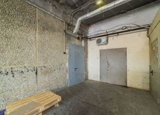 Продается торговая площадь, 2200 м2, Полевской, улица Вершинина, 35