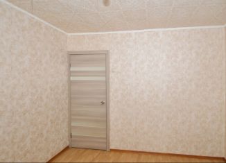 Продаю 2-комнатную квартиру, 34 м2, Новосибирск, улица Петухова, 12, метро Площадь Маркса
