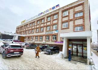 Сдается офис, 120.6 м2, Ижевск, улица Коммунаров, 234