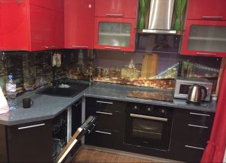 Сдаю в аренду двухкомнатную квартиру, 64 м2, Тюмень, улица Муравленко, 3к1, ЖК Современник